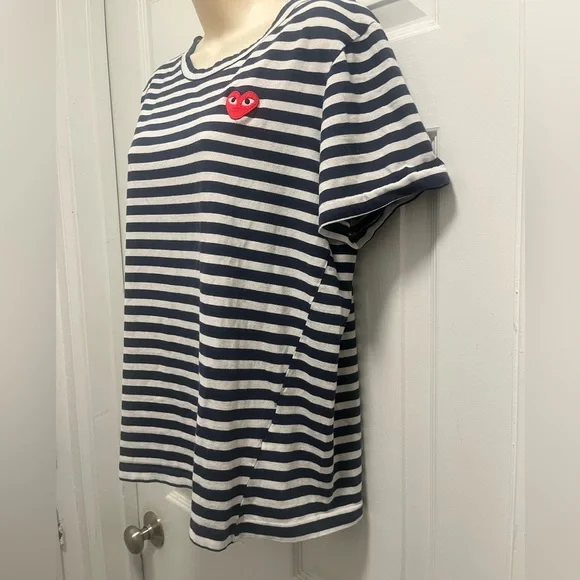 PLAY Comme des Garçons Navy White Striped T-shirt  red heart patch logo-L-EUC - Picture 7 of 10